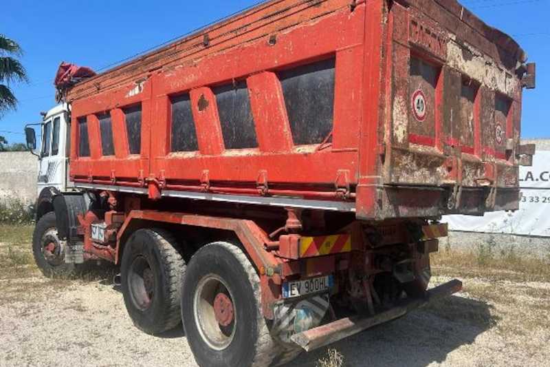 OmecoHub - Immagine IVECO 330-30